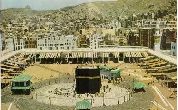 الإخبار عن المنافقين دليل على صدق الرسالة