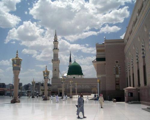 “فَإِنَّهُمْ لَا يُكَذِّبُونَكَ وَلَكِنَّ الظَّالِمِينَ بِآَيَاتِ اللَّهِ يَجْحَدُونَ”
