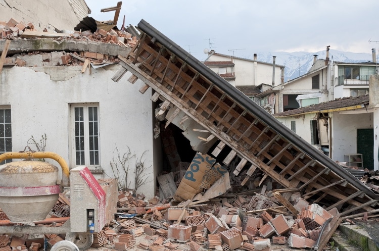 earthquake-1665886_1280